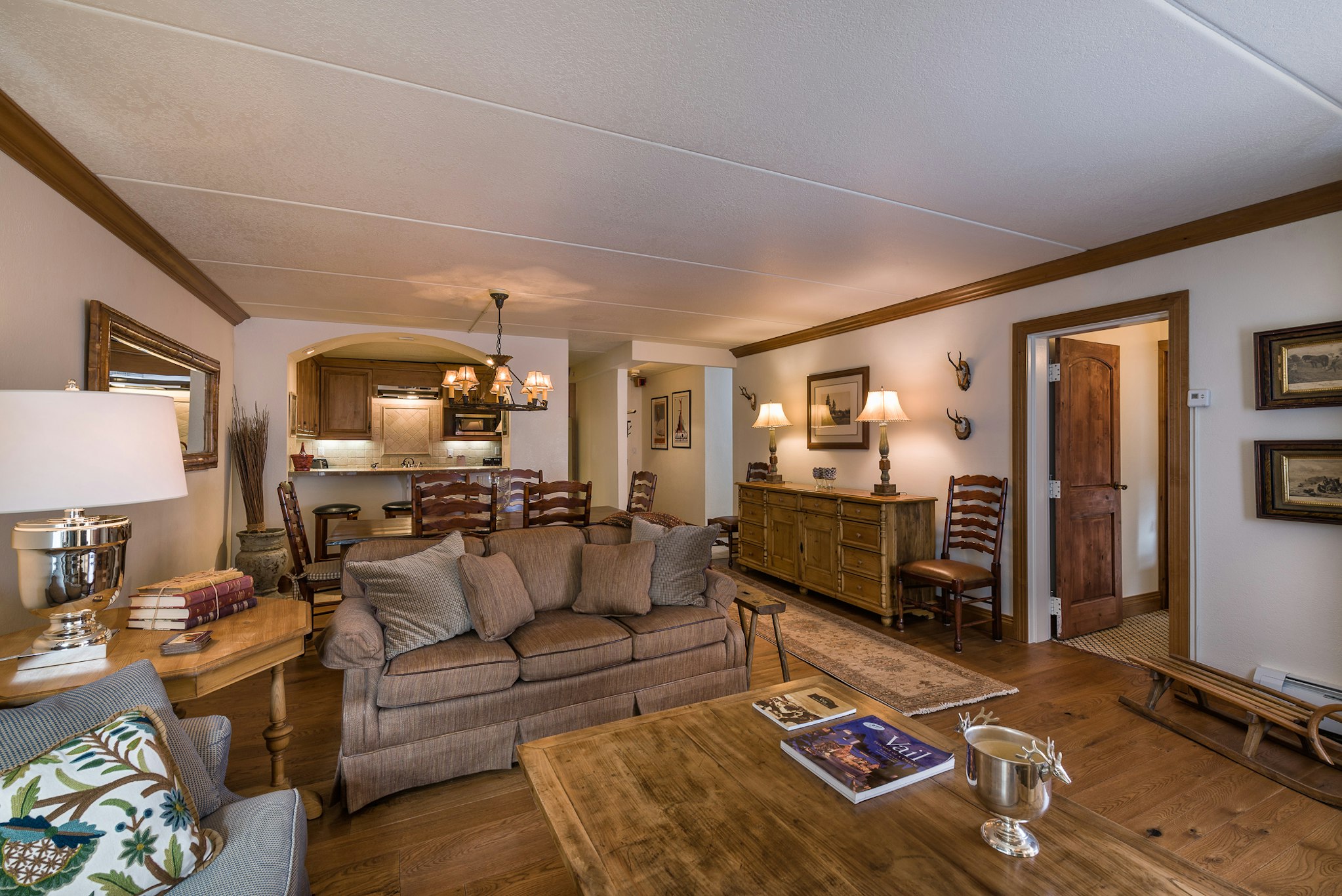 Vail Apos S Mountain Haus At the Covered Bridge 23/29
