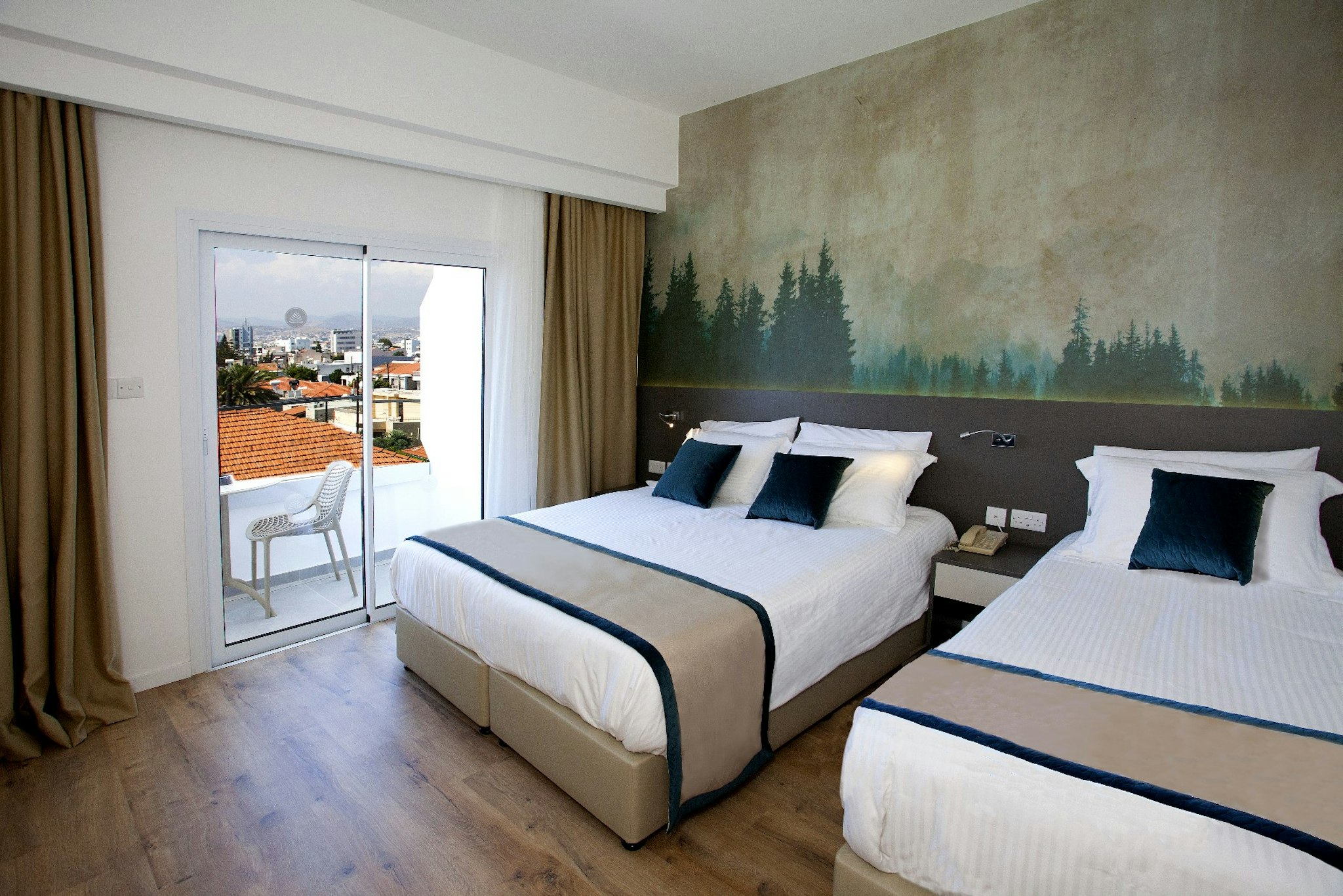 Pefkos City Hotel 6/23