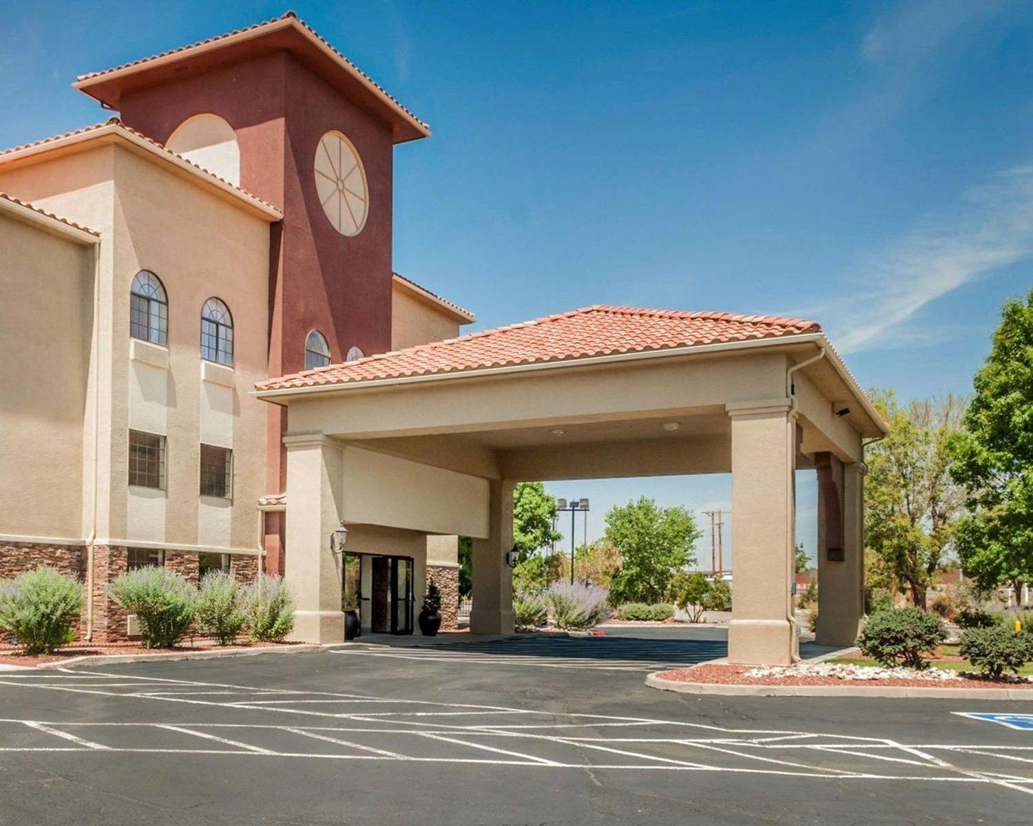 Quality Inn & Suites Albuquerque West 16/16