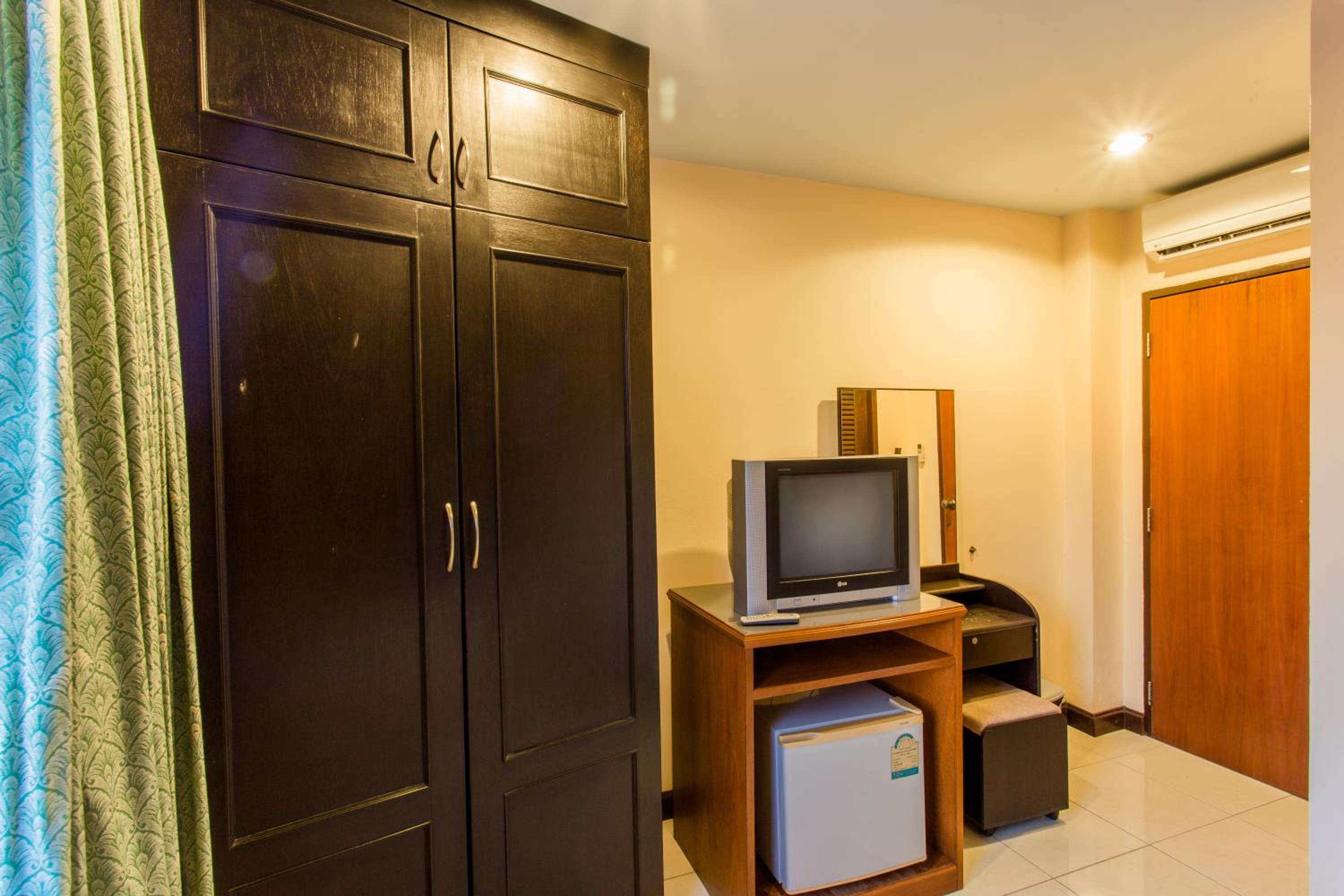 Surin Sunset Hotel 41/55