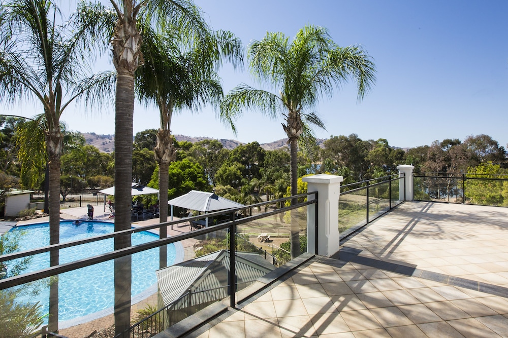 Lake Hume Resort 23/50