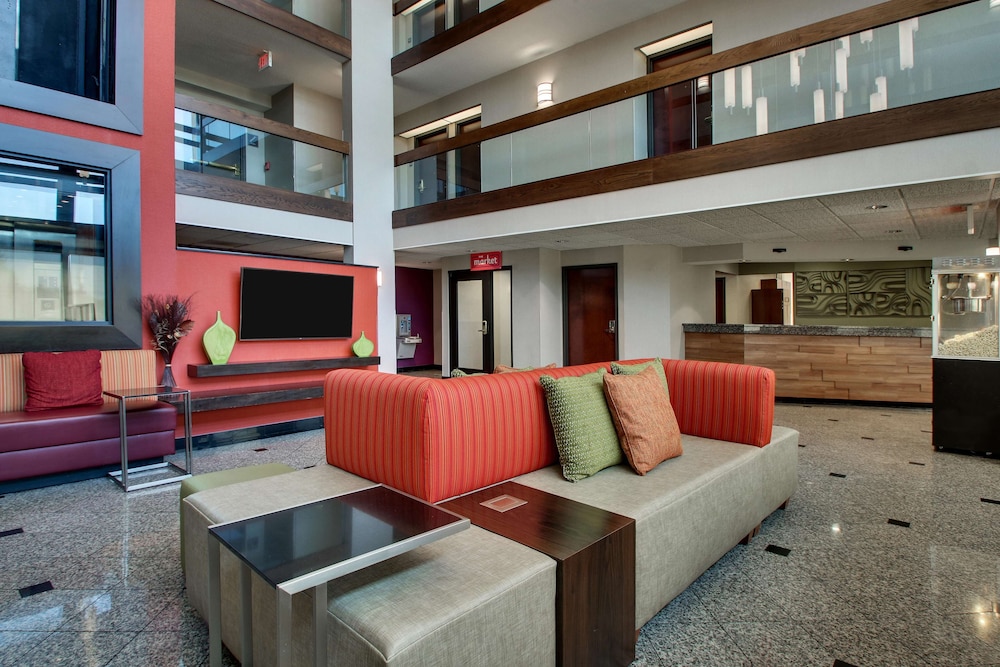 Drury Inn and Suites Evansville East 28/50
