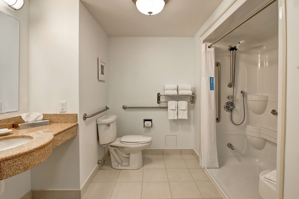 Hampton Inn & Suites by Hilton Saint John 20/57