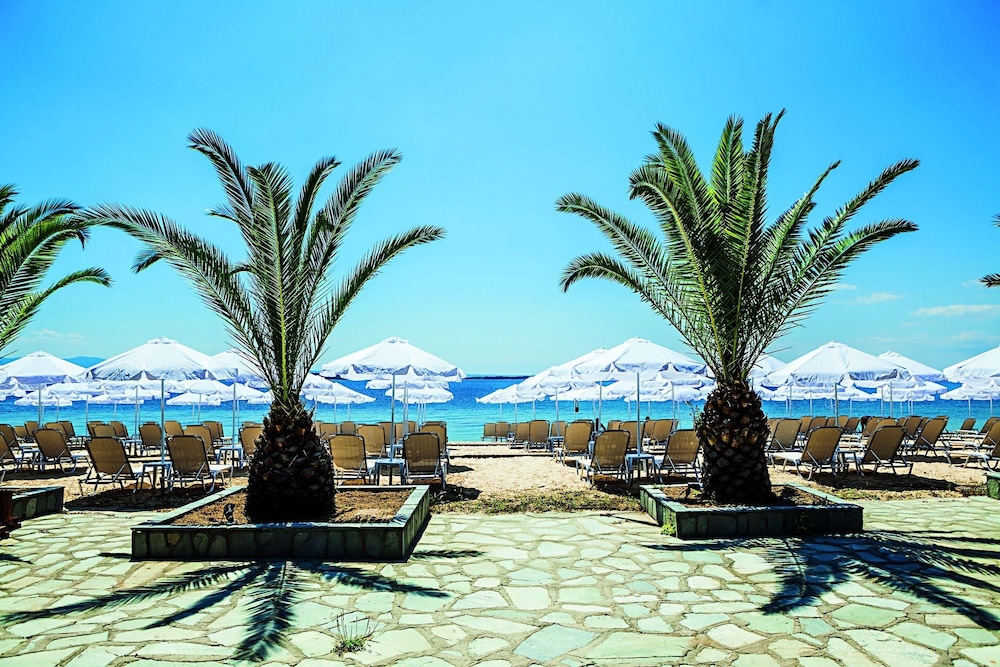Xenios Theoxenia Hotel 11/55