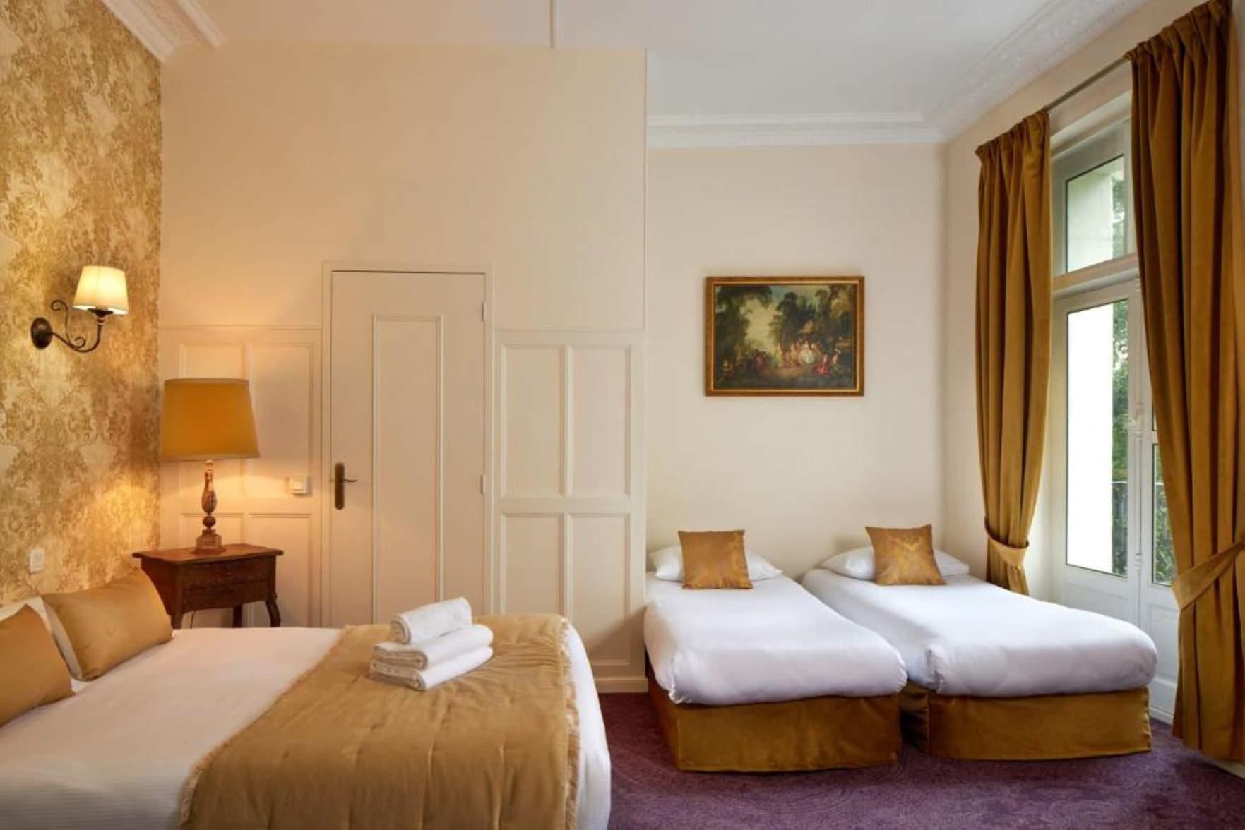Family Suite, Small, Hotel France Et De Guise 2/2