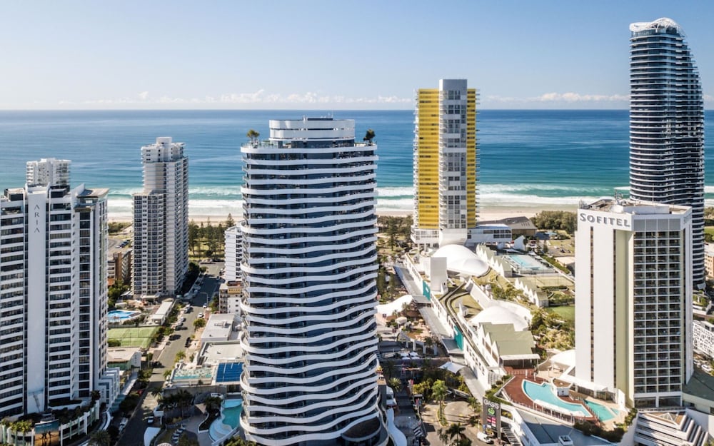 The Wave Resort 63/68