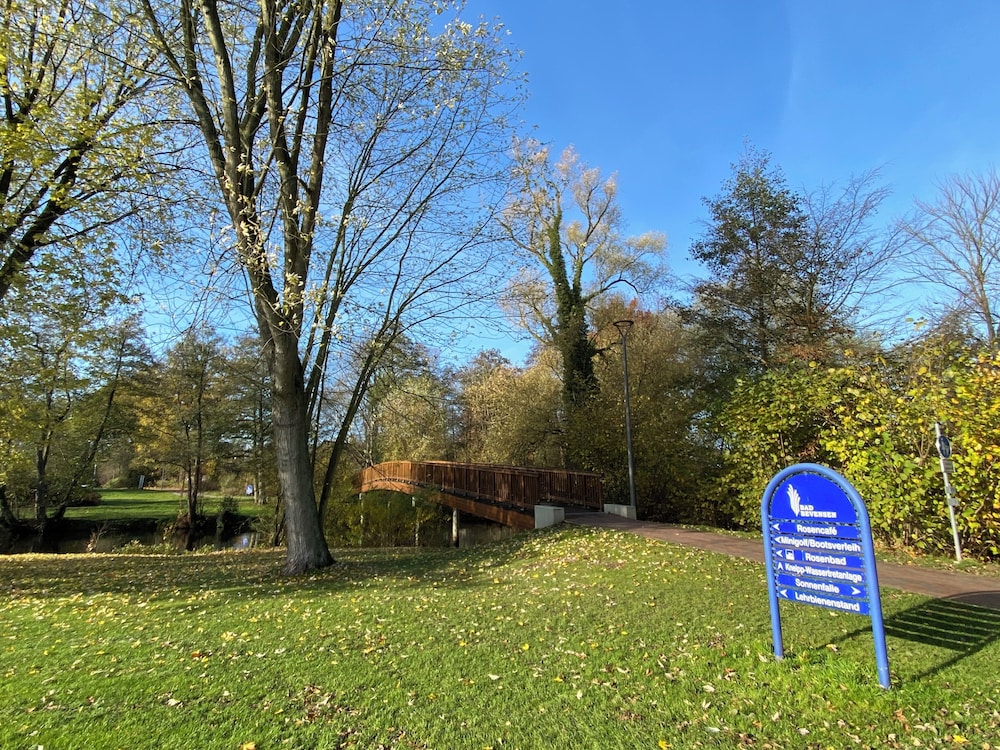 Sonnenhügel Hotel & Ferienwohnungen 62/69