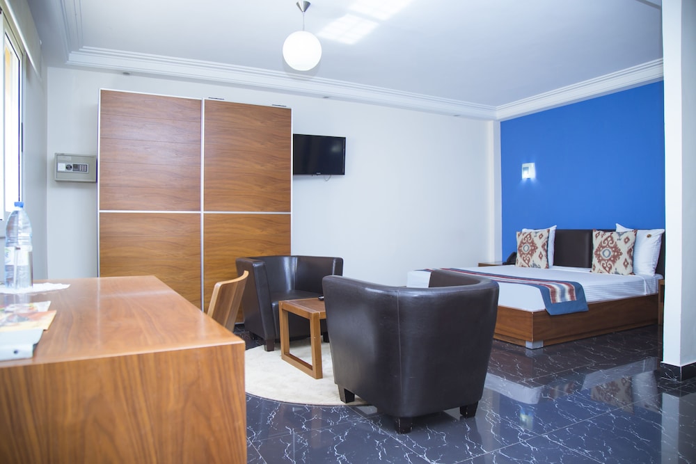 Le Ndiambour Hotel Et Residence 49/55