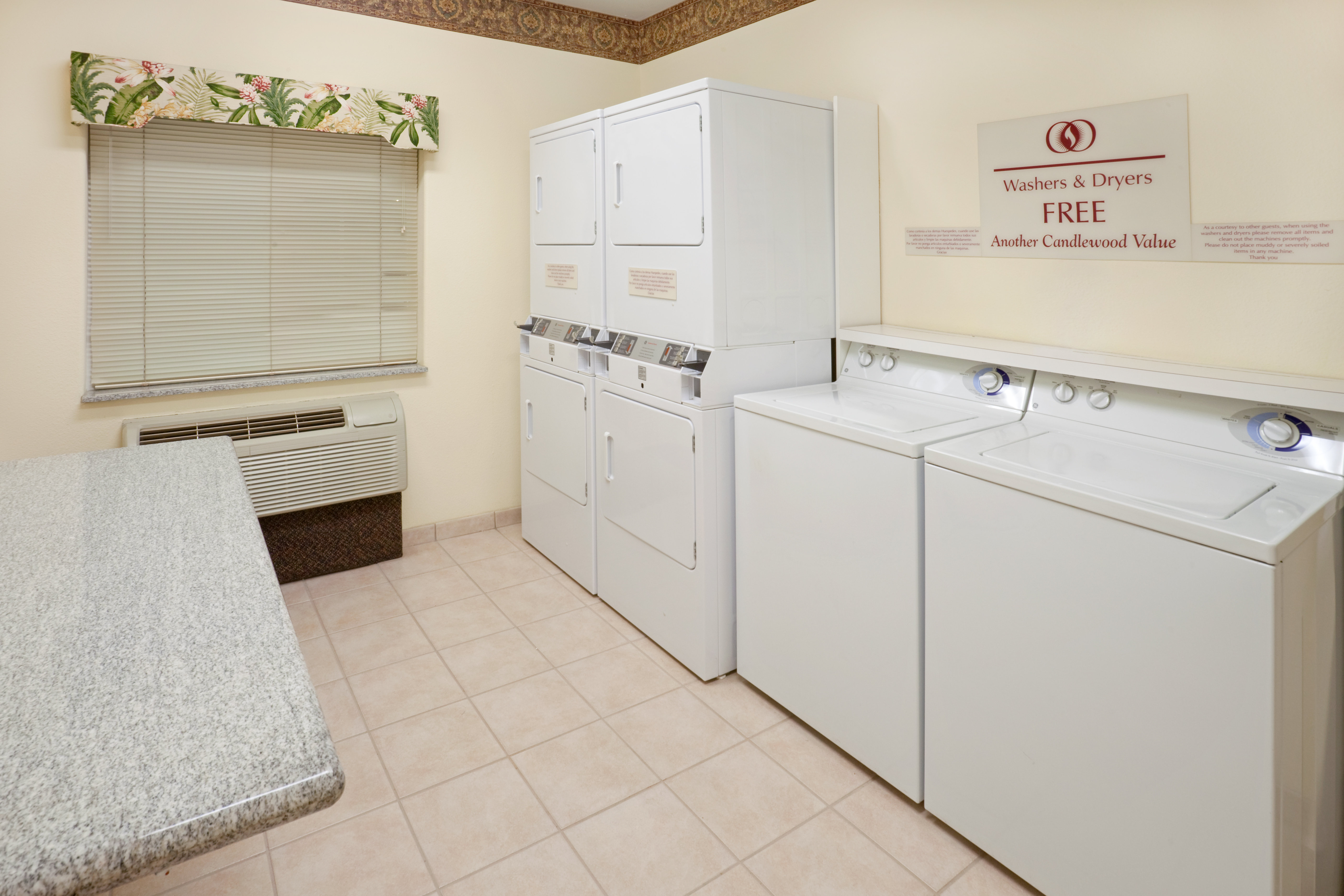 Candlewood Suites Tyler 16/54