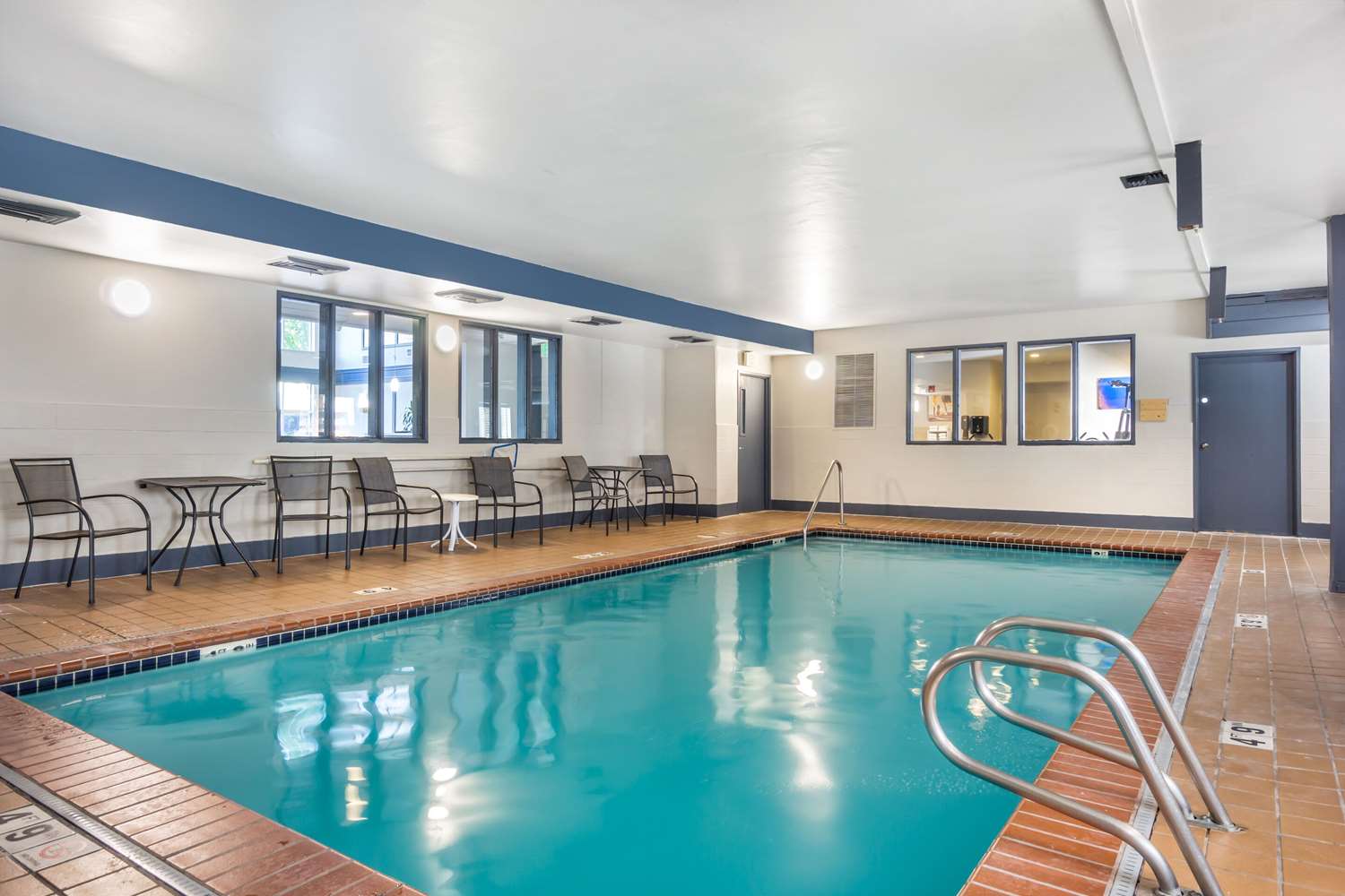 Comfort Inn Federal Way - Seattle 16/23