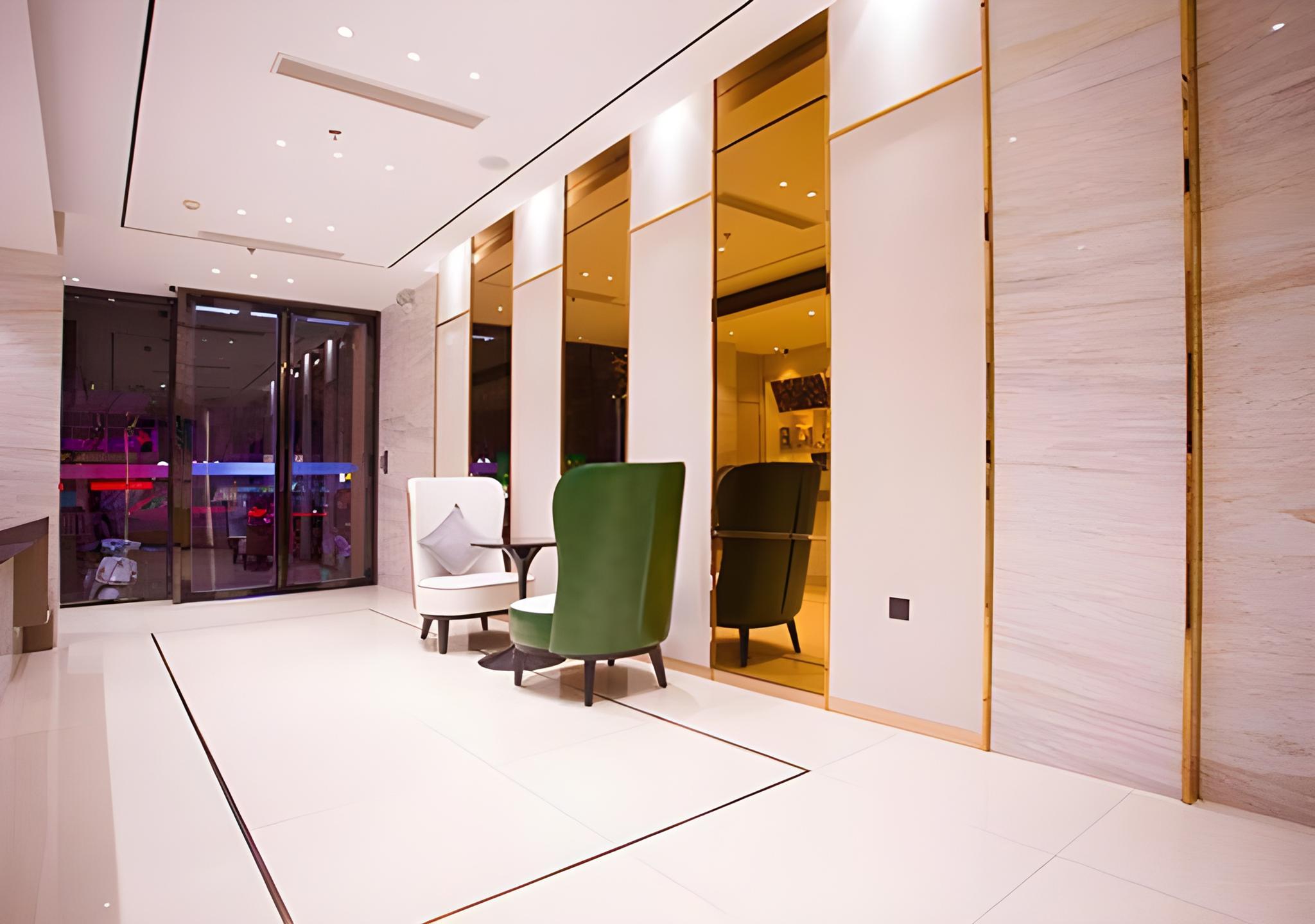 Lobby at City Comfort Inn (Dongfang Donghai Road Sports Square), DONGFANG