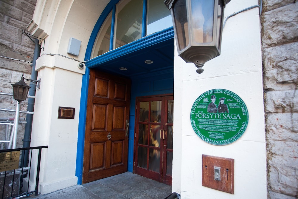 Grand Hotel Llandudno 9/65