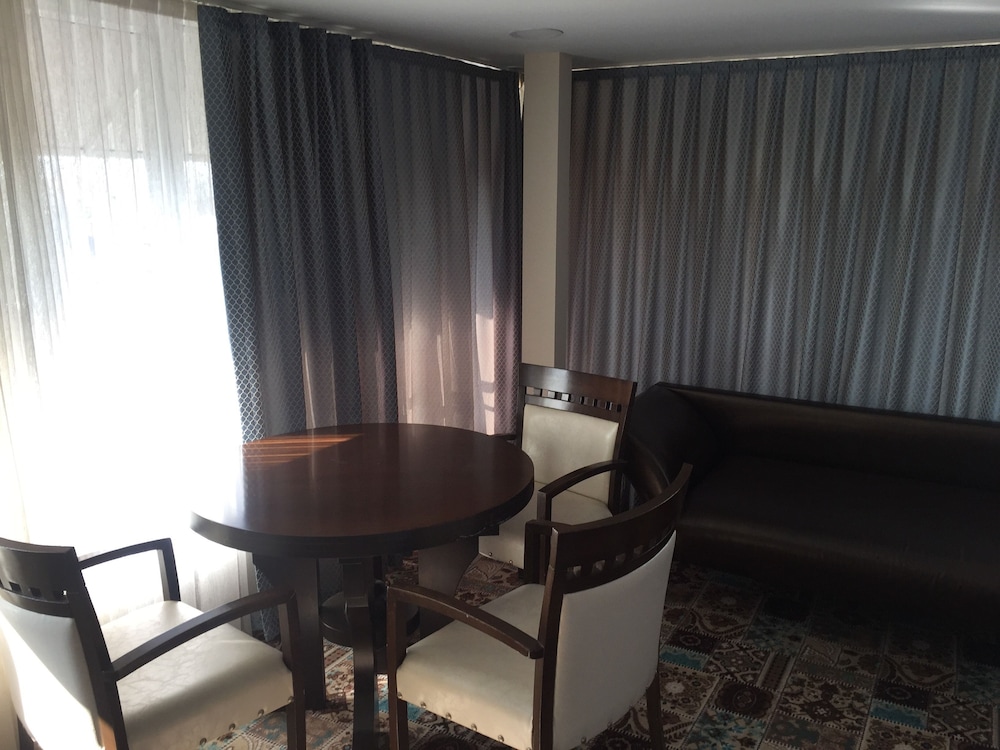 Sirin Hotel 27/33