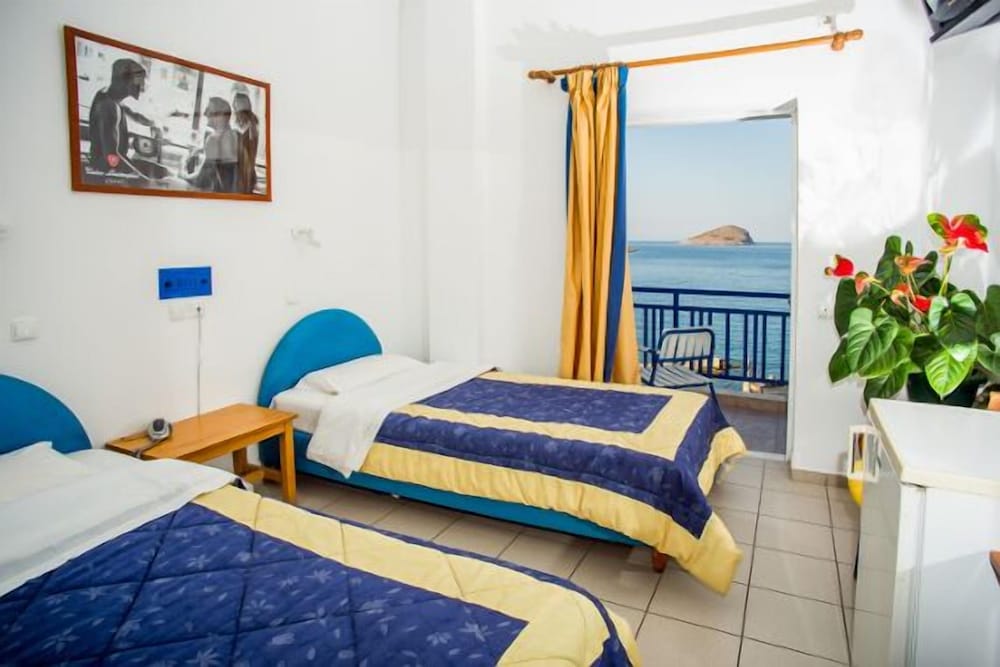 SUPERIOR, DOUBLE OR TWIN BED, SEA VIEW