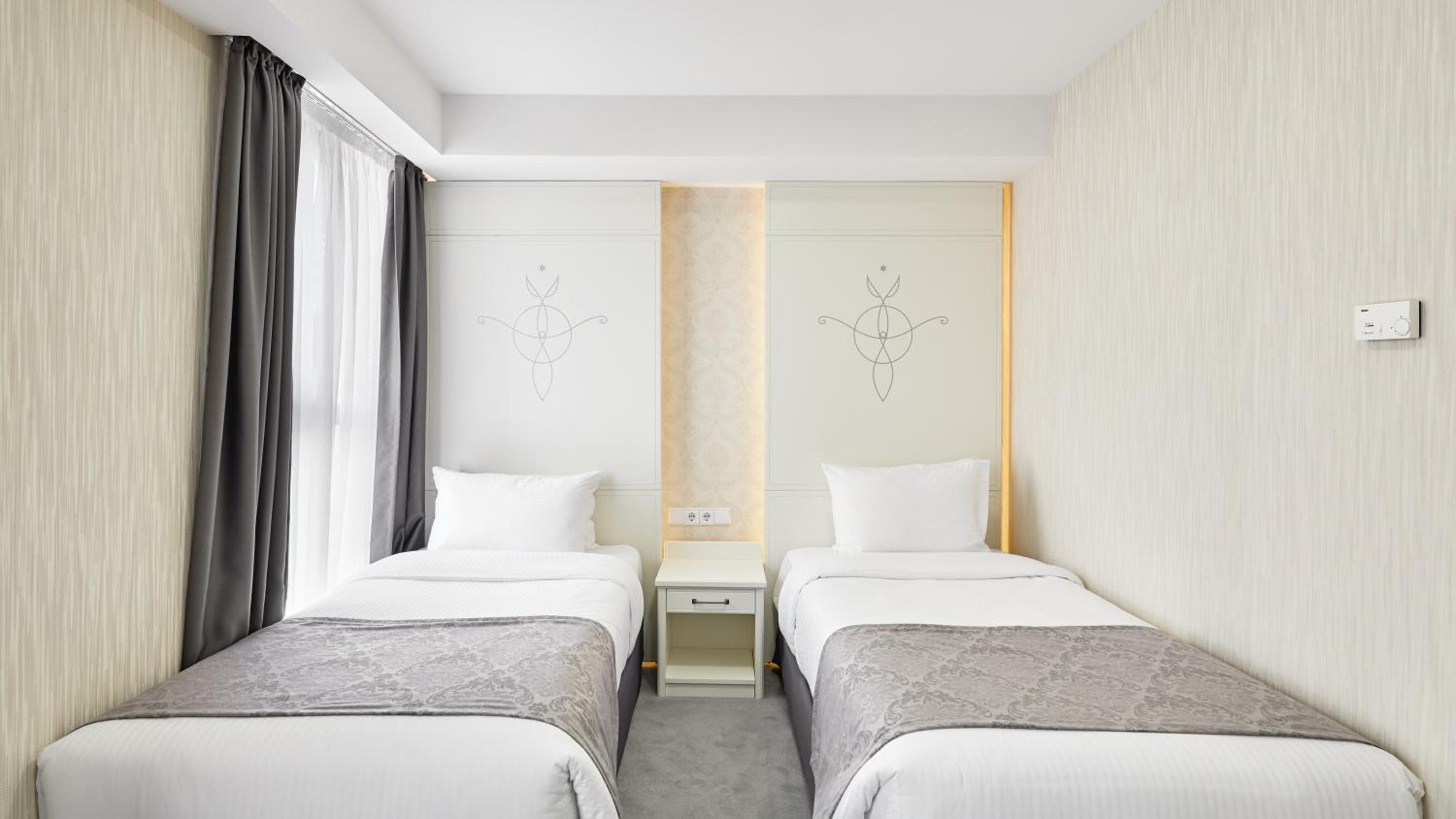 STANDARD, TWIN BEDS