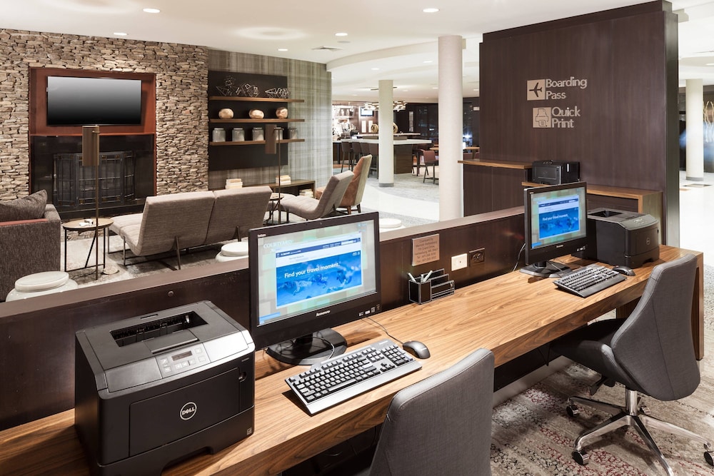 Courtyard by Marriott Hattiesburg 37/42