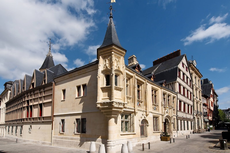 Hotel de Bourgtheroulde, Autograph Collection 4/38