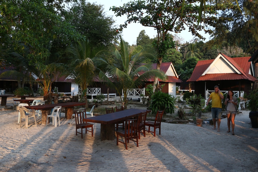 The Barat Perhentian Beach Resort 57/72