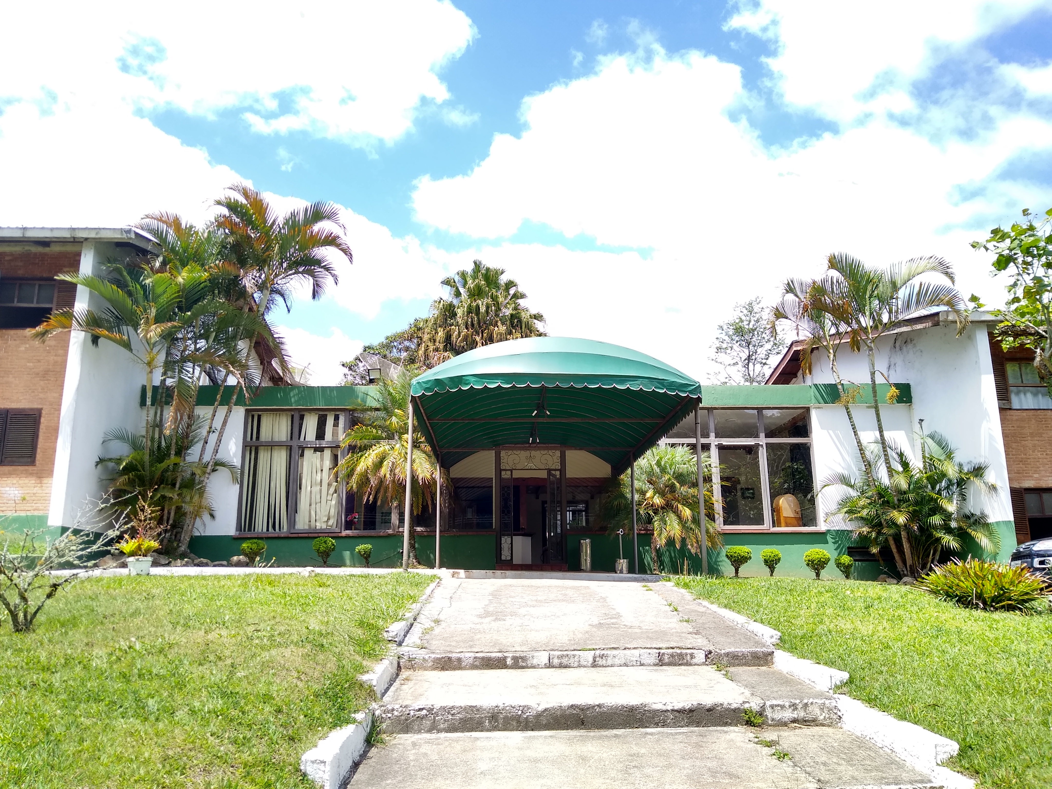 OYO Del Verde Hotel 18/18