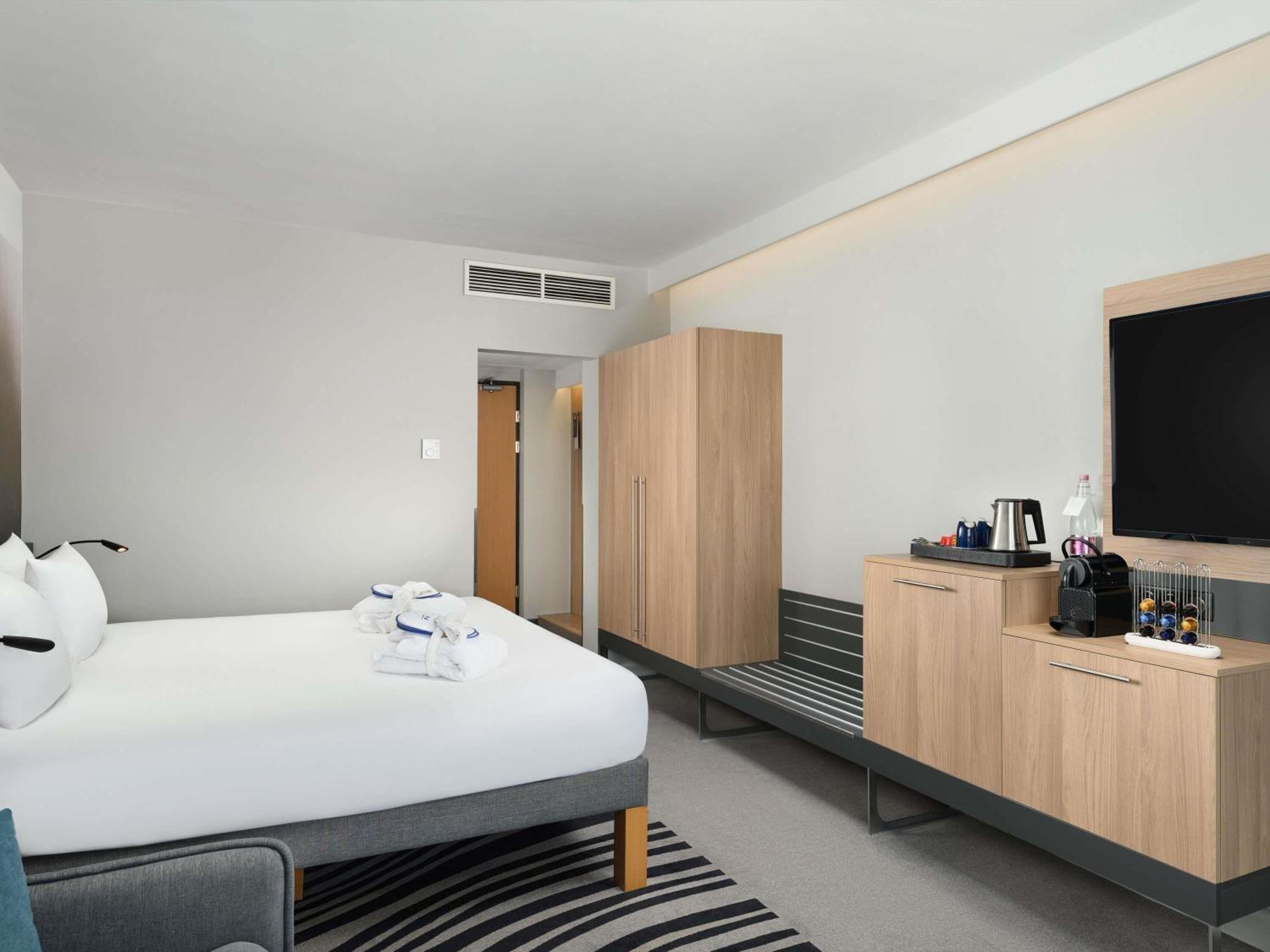 Superior, Double Bed, Riverside
