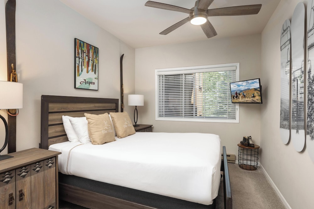 2 Bedrooms, Condo, Villa, King and Queen Bed