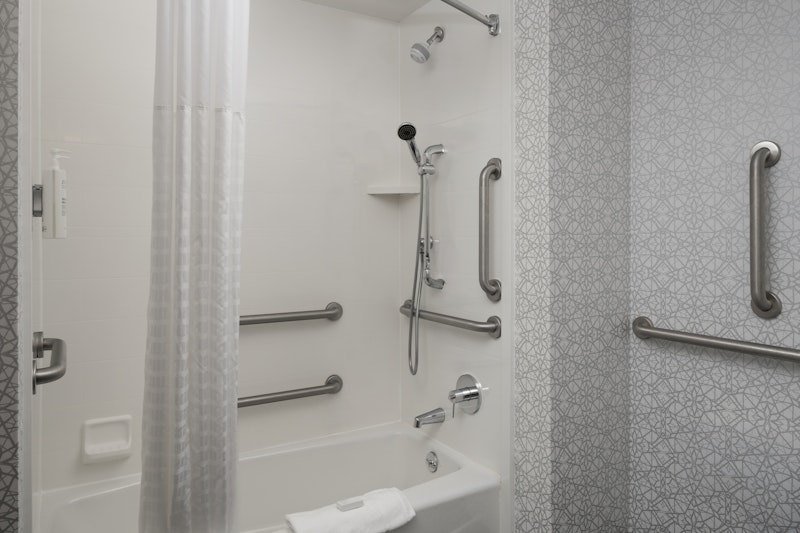Hampton Inn and Suites Yonkers Westchester 19/19