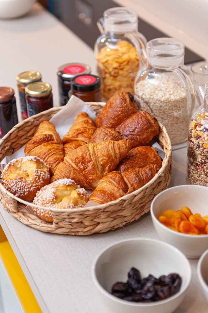 Apparthotel Privilodges Toulon Centre Gare 23/47
