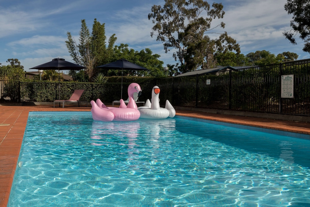 Rydges Bankstown 44/46