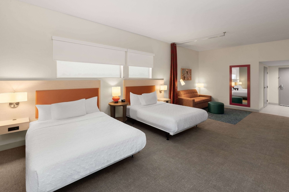 Hawthorn Suites by Wyndham Kingwood/Houston 4/30