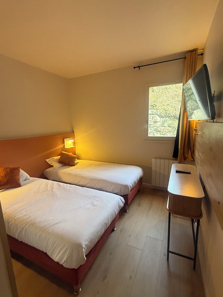 HOTEL LA CASCADE 4/36