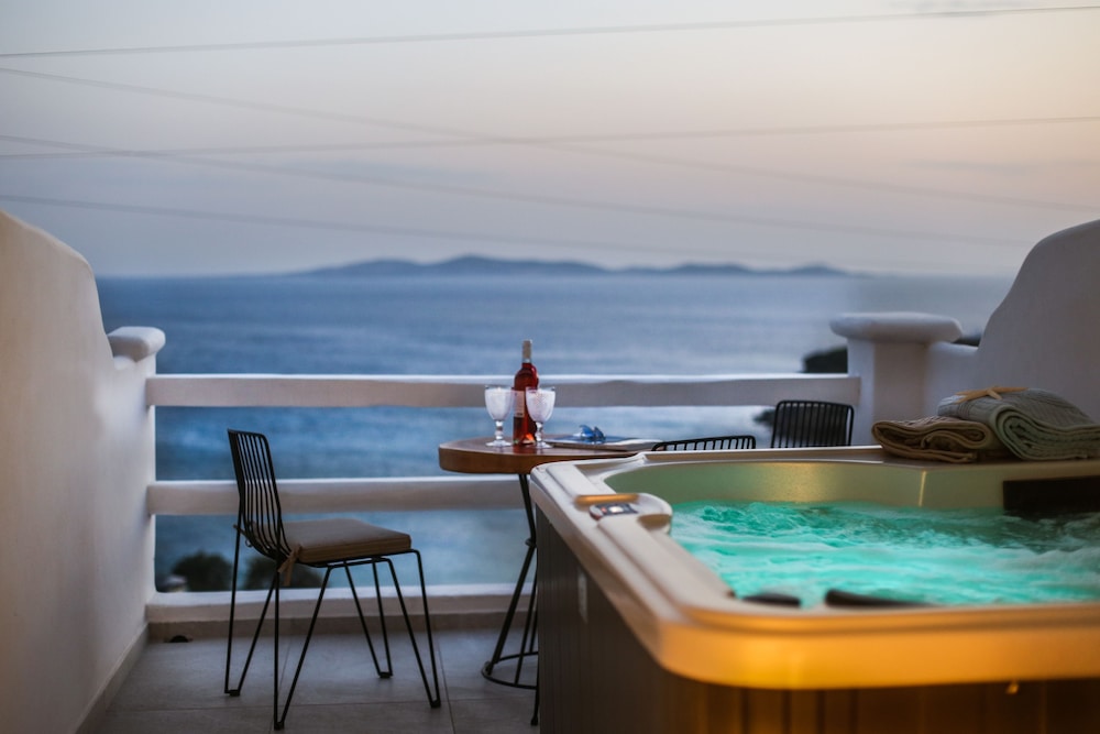 Villa Elina Suites And More 36/46