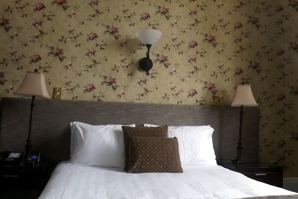 The Esplanade Hotel 16/33