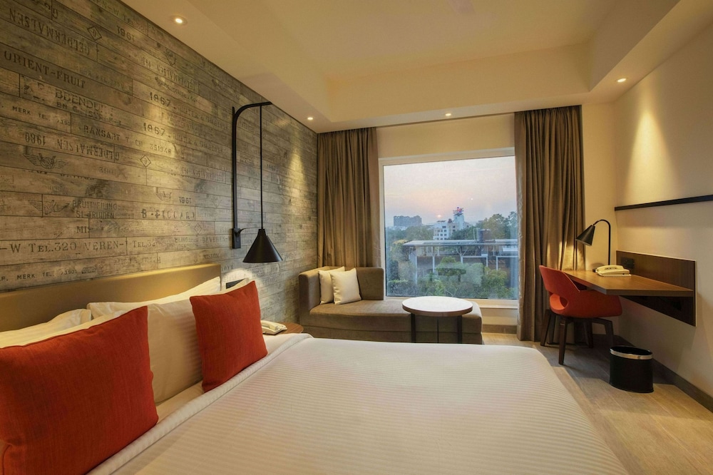 Lemon Tree Premier City Center Pune 20/50