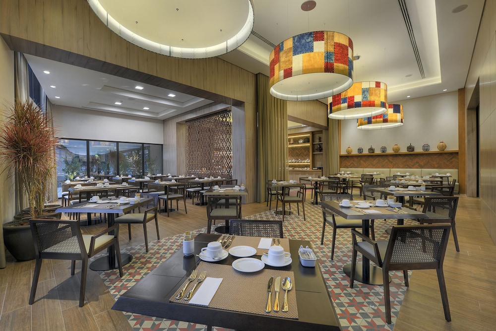 Deville Prime Campo Grande 36/50