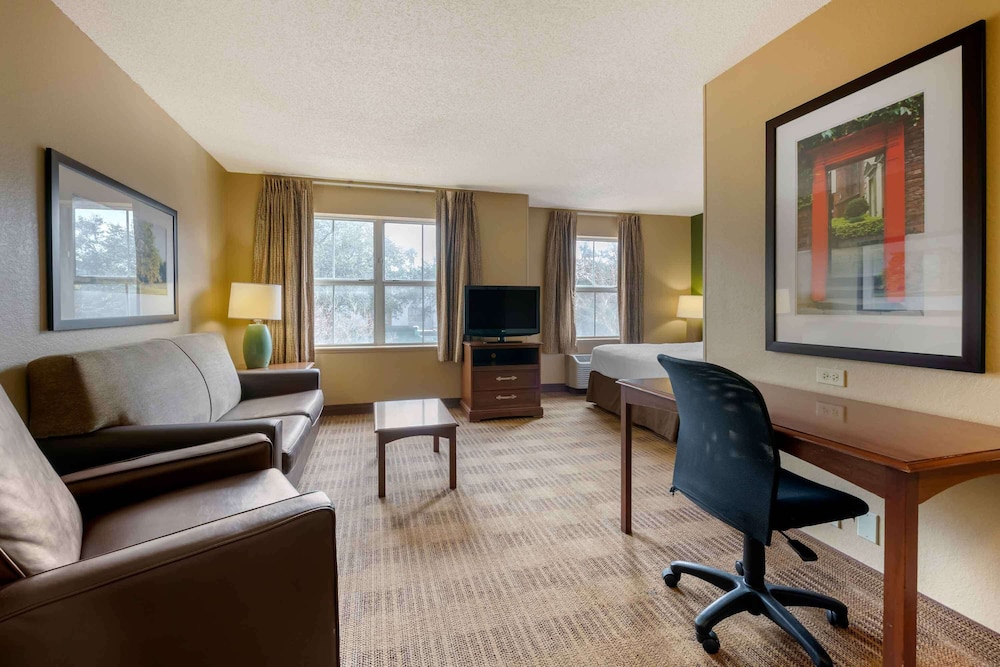 Extended Stay America - Orlando - Convention Ctr - 6443 Westwood 23/47