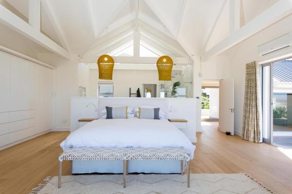 Cape Beach Villa 11/50