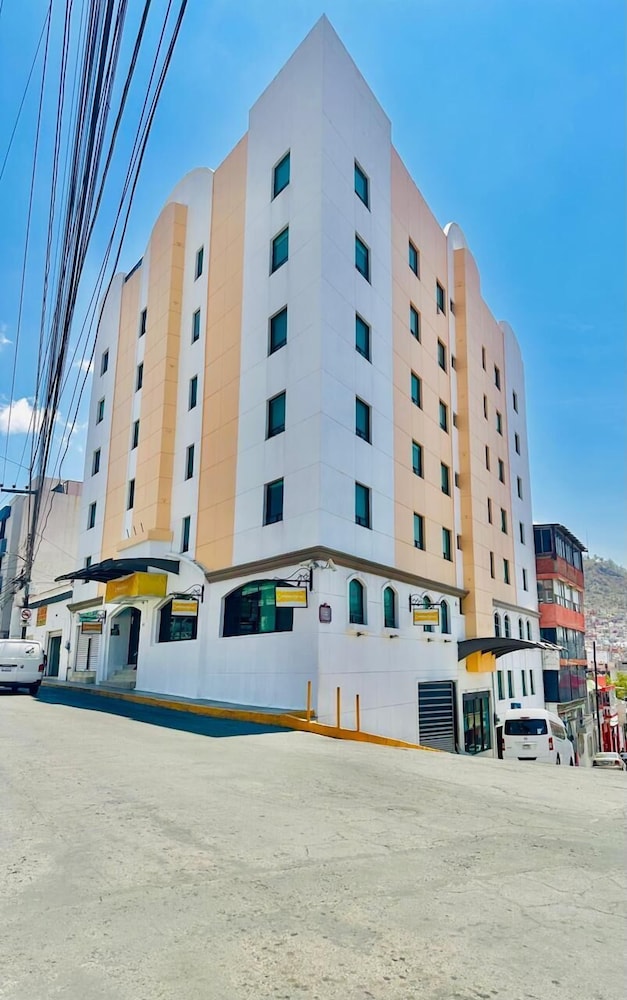 Hotel Mision Express Pachuca 31/36