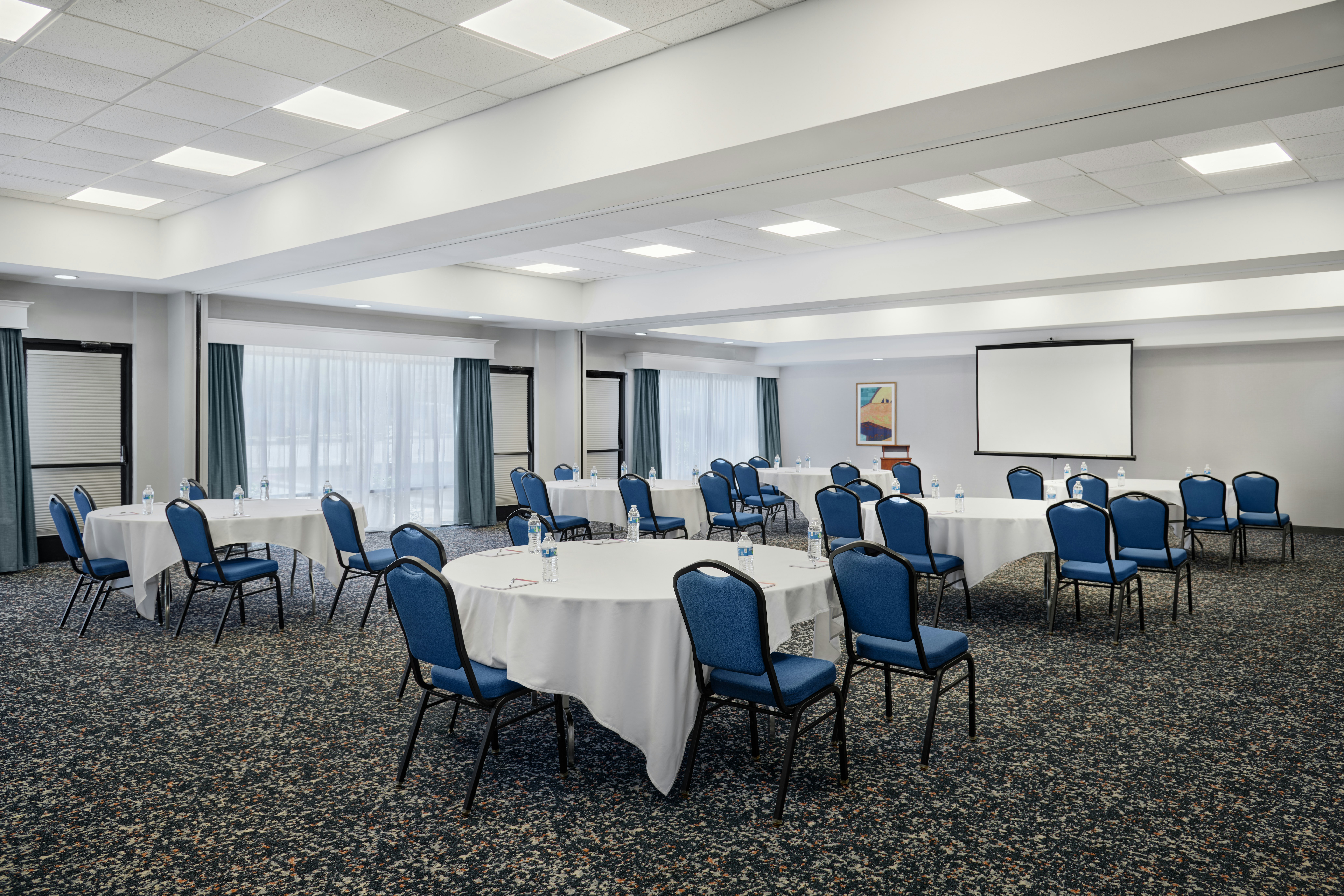 Hampton Inn Kansas City/Shawnee Mission 29/34