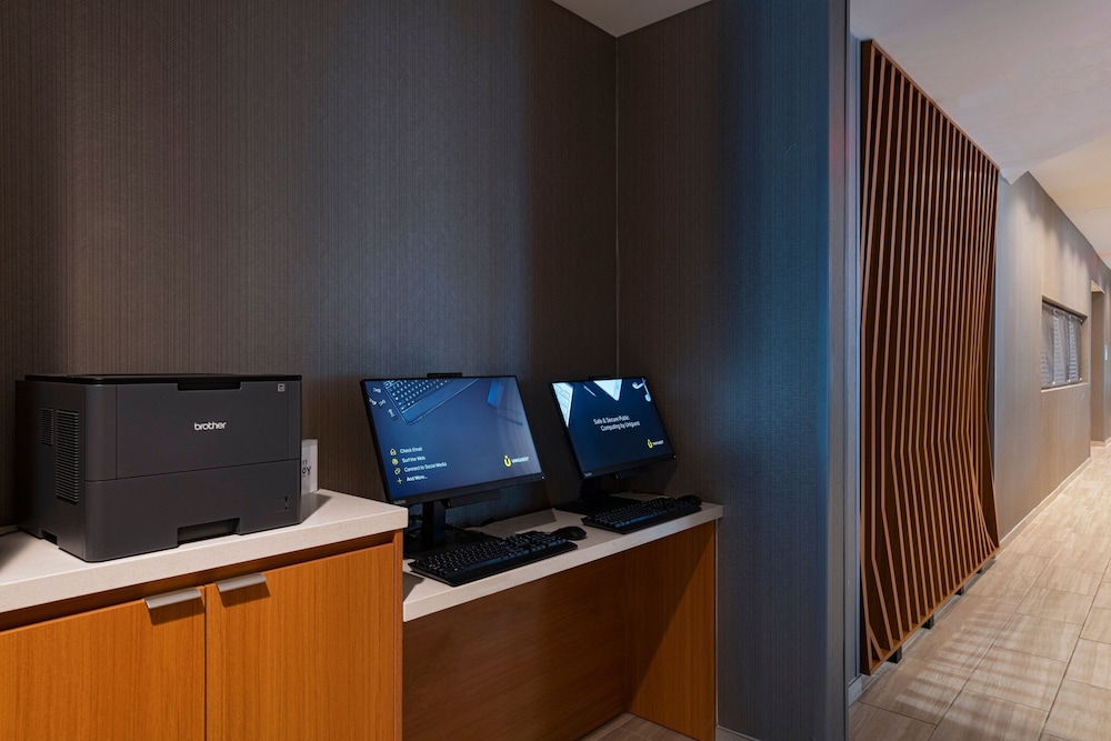 SpringHill Suites by Marriott Austin North 21/25