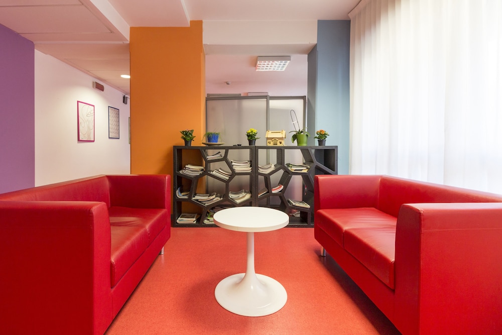 Hotel Sharing 39/67