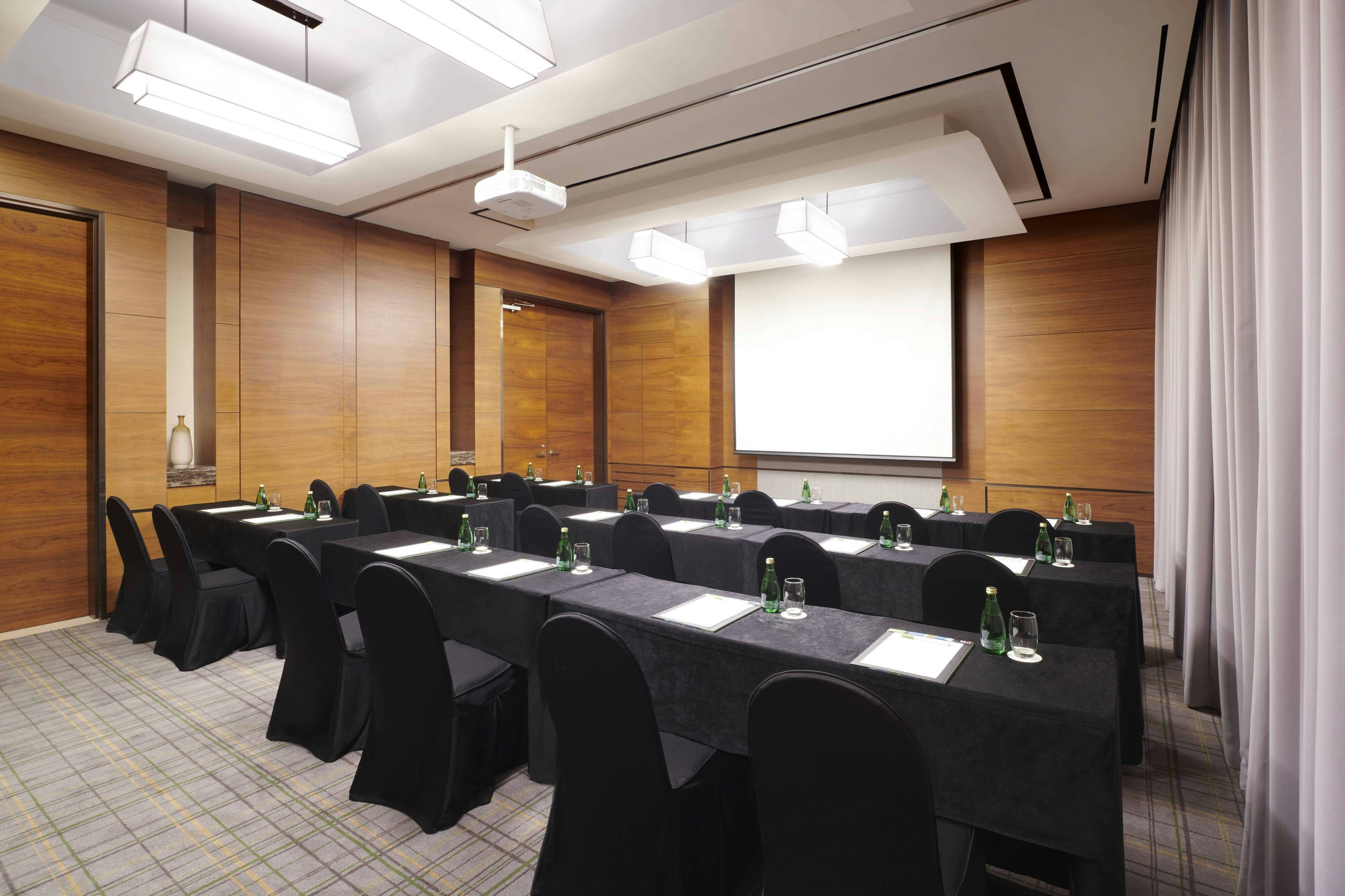 Courtyard By Marriott Seoul Times Square 44/58