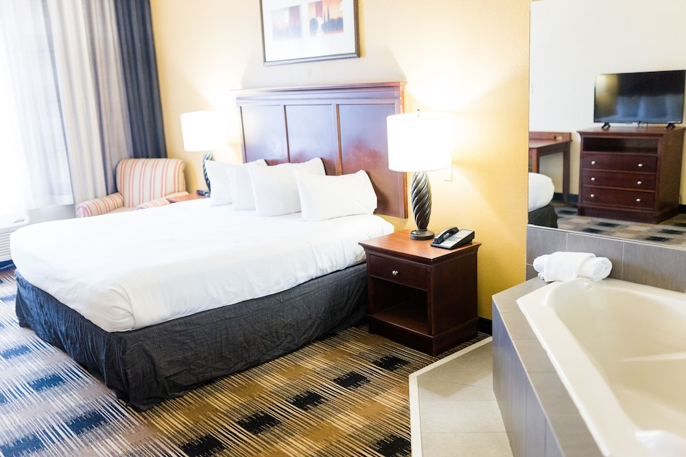 Country Inn & Suites By Radisson Helen 3/36