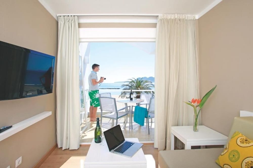 Bellamar Apartments 26/26