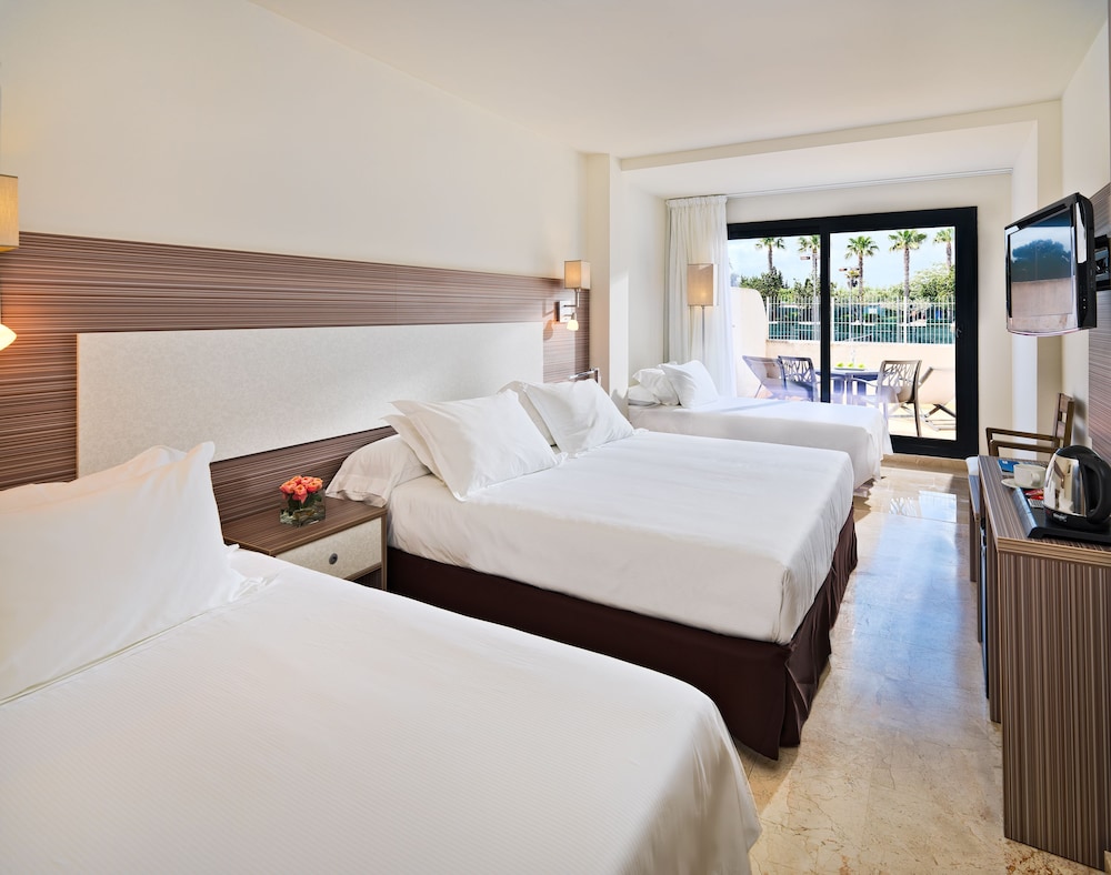 H10 Cambrils Playa 26/73
