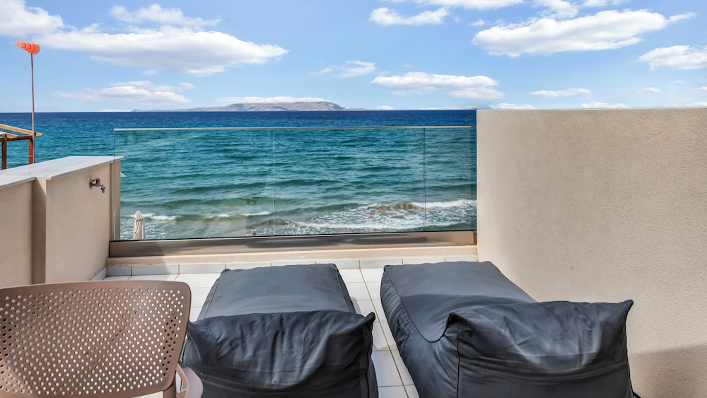 Almare Beach Hotel 42/50