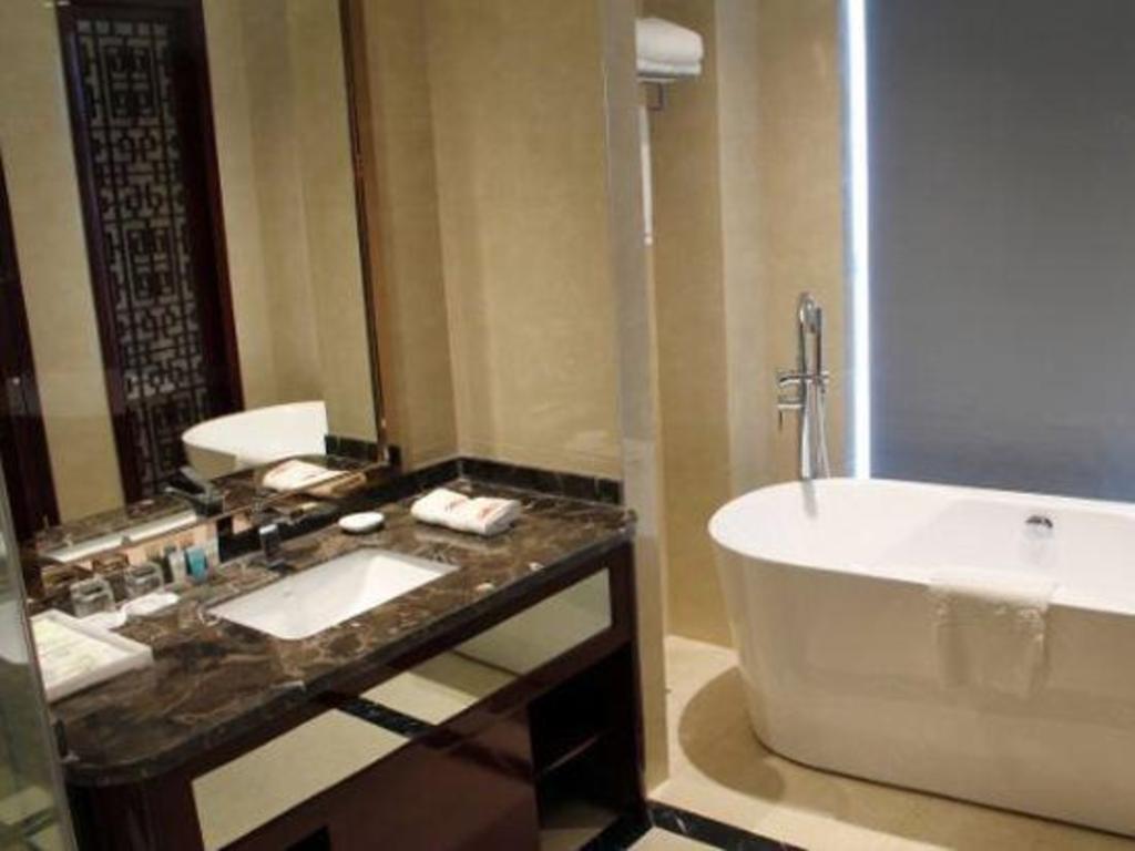 Tianjin Liye Garden Hotel 35/37