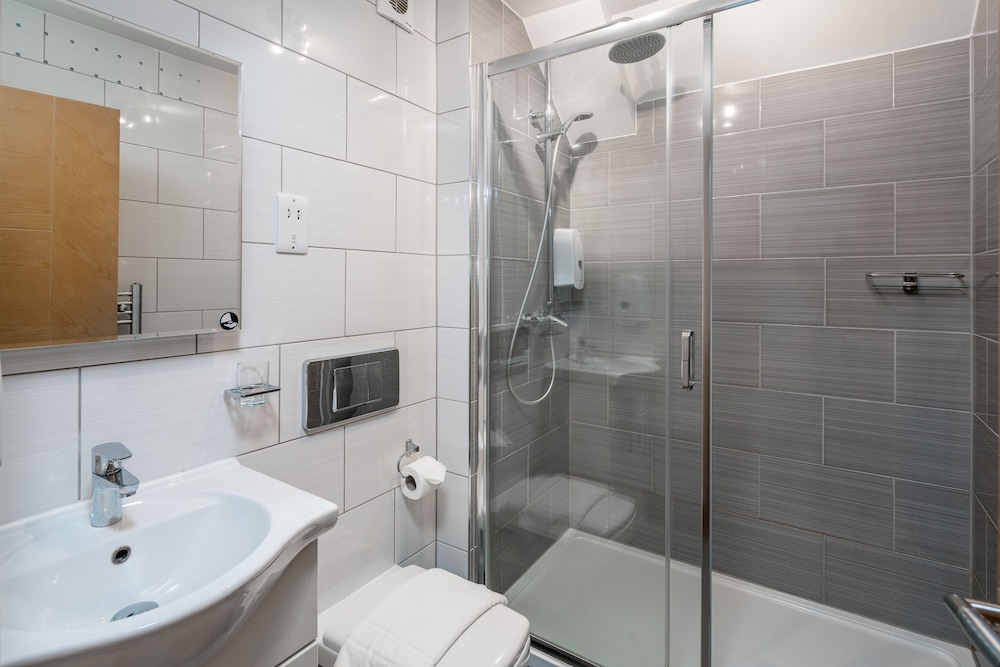 Oyo Flexistay Aparthotel Sutton 44/50
