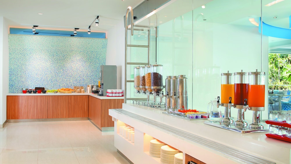 HOLIDAY INN EXPRESS BARUNA BALI 12/73