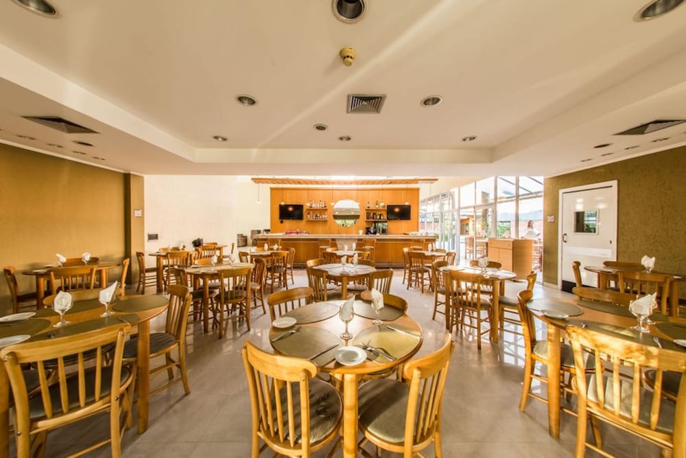 Carlton Plaza Baoba 23/33
