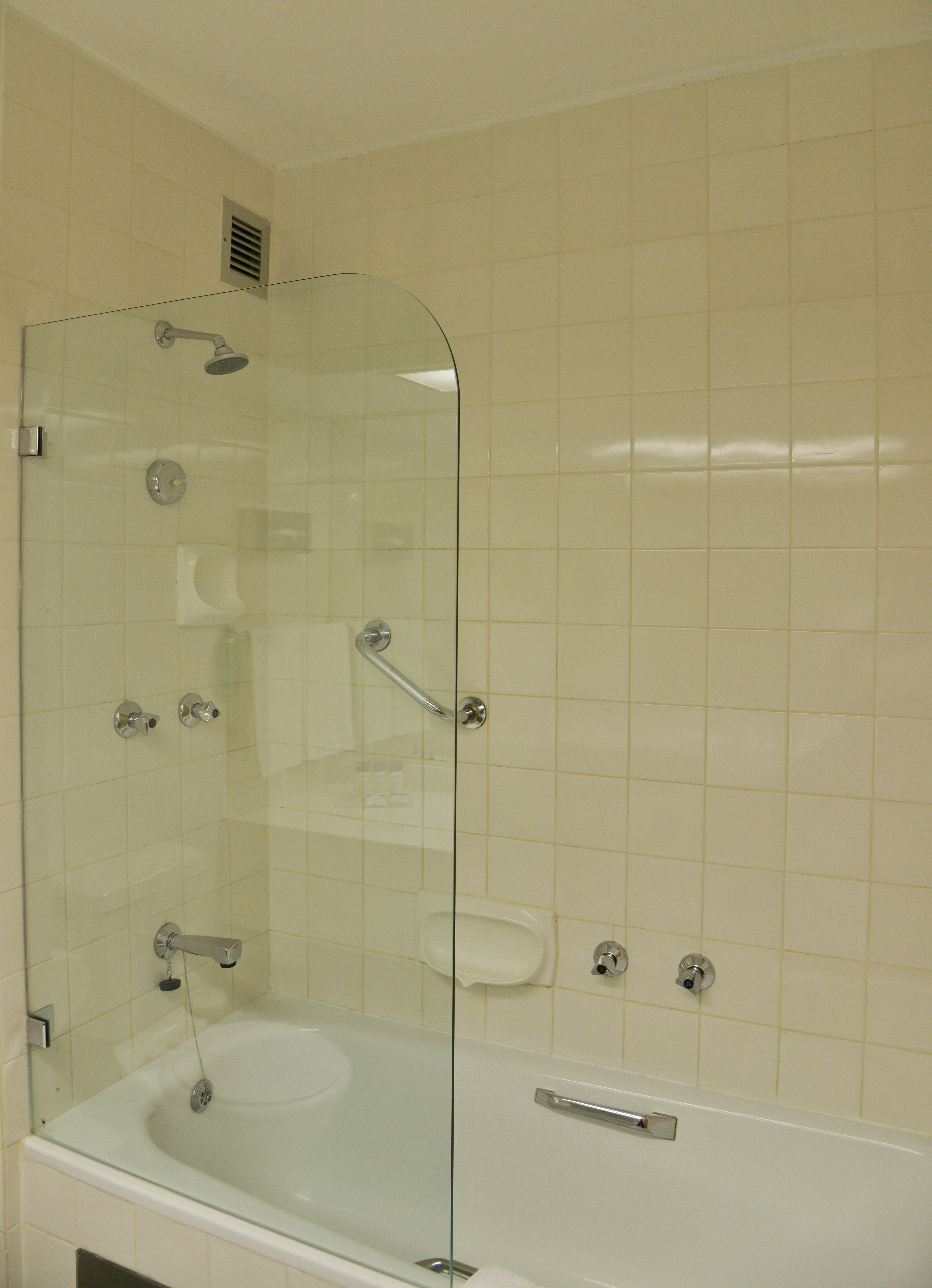 Cumberland Hotel Worcester 23/23